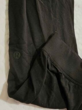 lululemon athletica Black High-Rise Joggers / Leggings